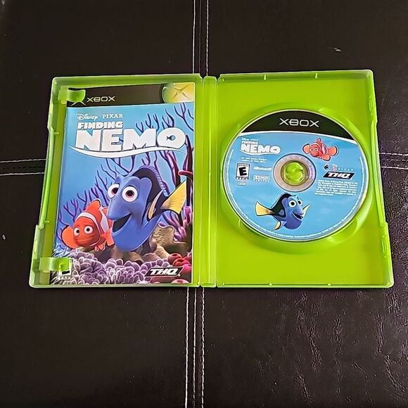 Xbox video game Disney Pixar. FINDING NEMO - Picture 2 of 3